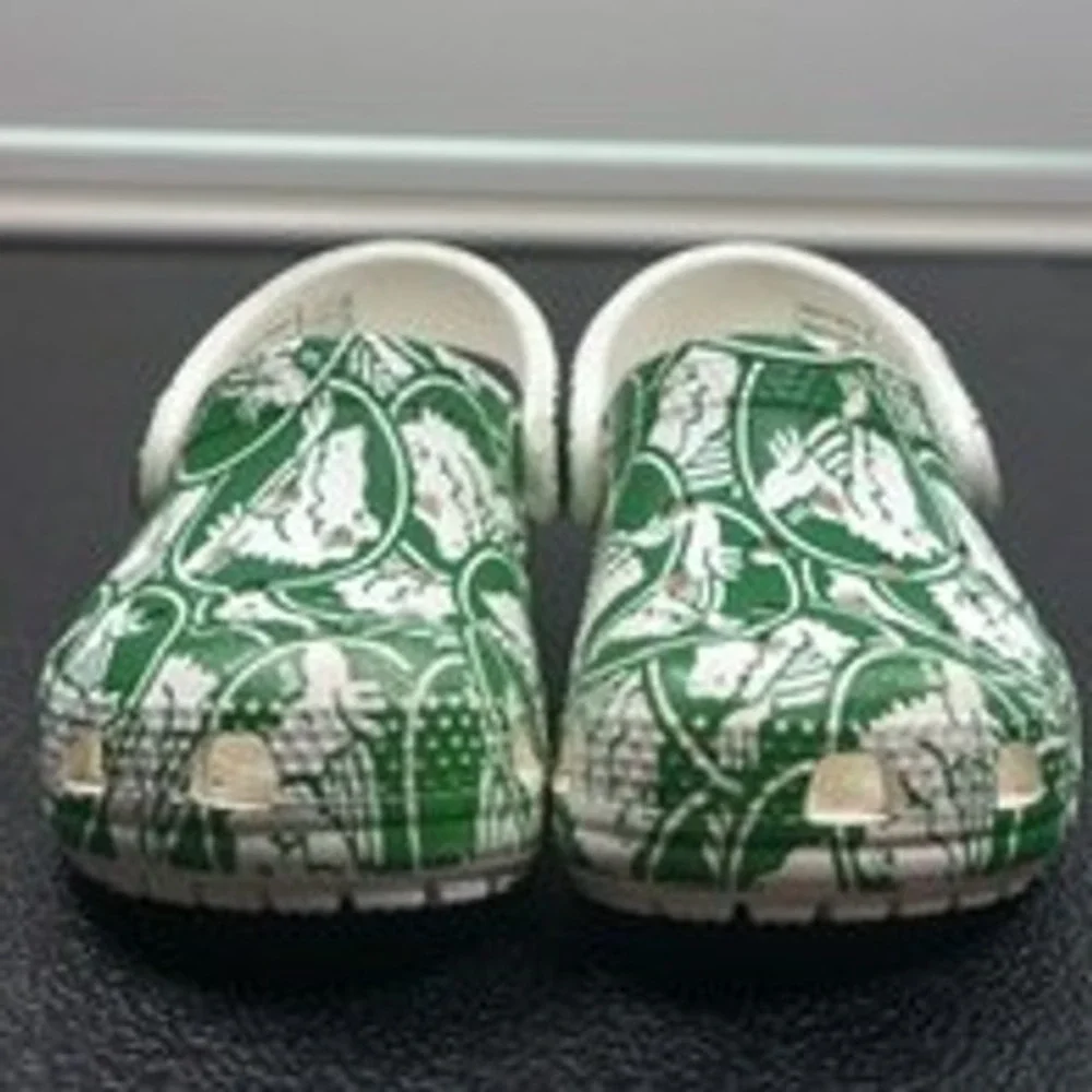 Crocs Classic Clog Kids Green White Graphic Print Slip On Shoes Size C5